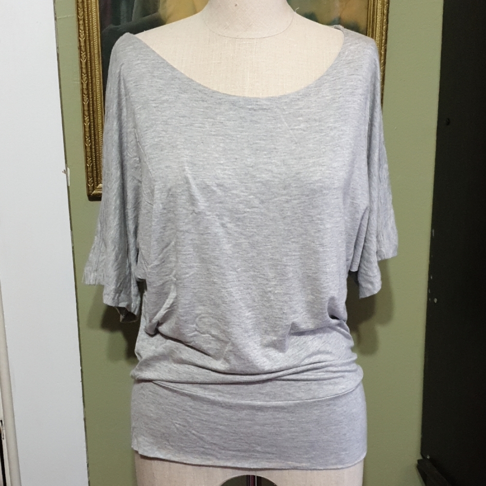 Xena Outfitters batwing top